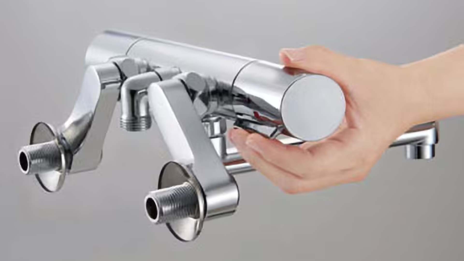Sen tắm SANEI SK1814T-13 khống chế nhiệt độ