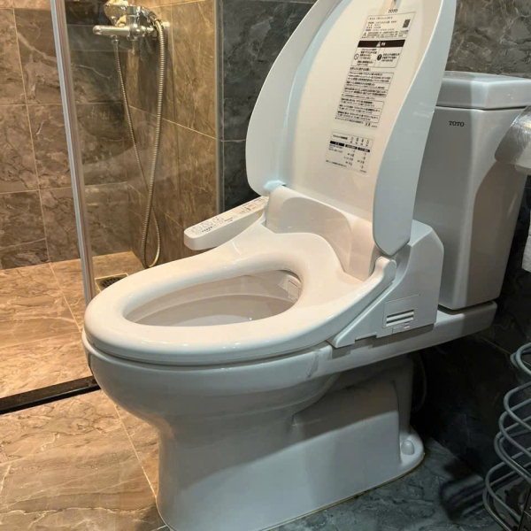Nắp bệt TOTO TCF2223E Bảng điều khiển liền